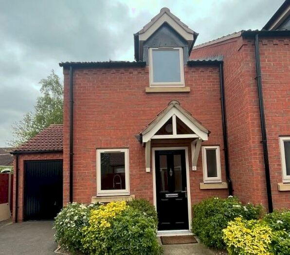 2 Bedroom Semi-Detached House To Rent In Mill Lane, North Hykeham, LN6
