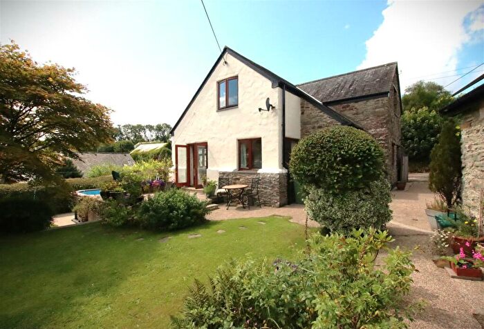 3 Bedroom Detached House For Sale In Lower Loxhore, Barnstaple, EX31