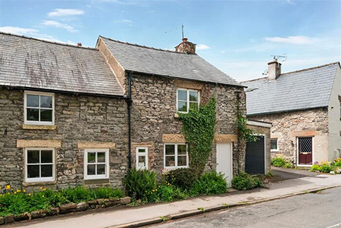 2 Bedroom Terraced House For Sale In Main Street, Great Longstone, DE45