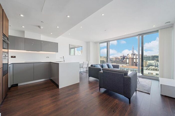 2 Bedroom Flat To Rent In Perilla House, Goodman's Fields, Aldgate, E1