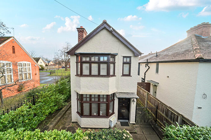 3 Bedroom Detached House For Sale In Sandford Road, Littlemore, Oxford, Oxfordshire, OX4