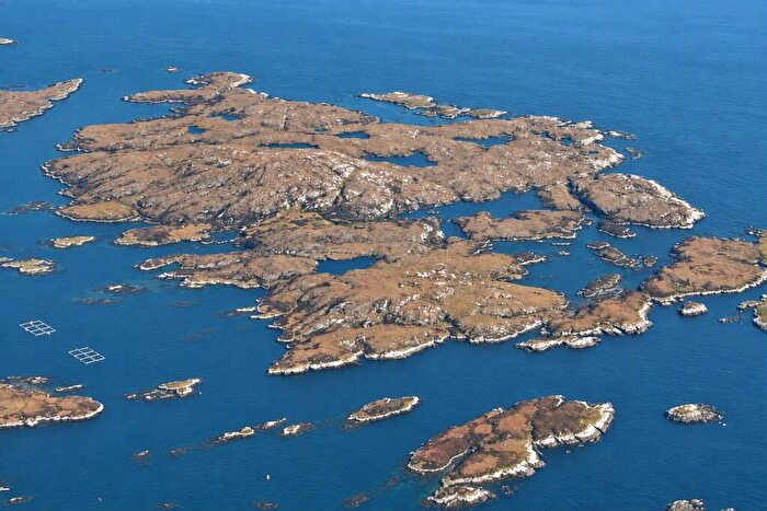 Land For Sale In Isle Of Wiay, Creagorry, Benbecula, Eilean Siar, HS7