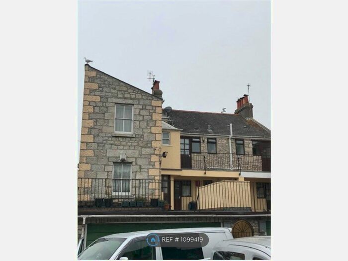 1 Bedroom Flat To Rent In Easton Street, Portland, DT5