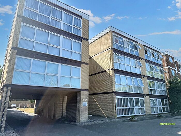 1 Bedroom Flat To Rent In Hayne Road, Beckenham, Kent, BR3