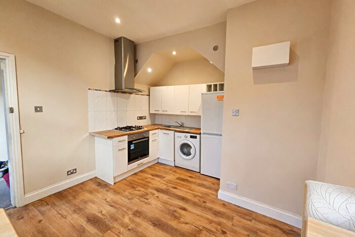 1 Bedroom Flat To Rent In Fortunegate Road, Harlesden, NW10