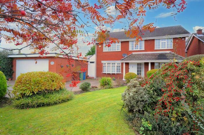 4 Bedroom Detached House For Sale In Saverley Green, Stoke-On-Trent, ST11