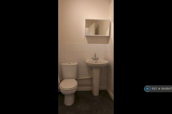 1 Bedroom Flat To Rent In St. Saviours Court, Brighton, BN1