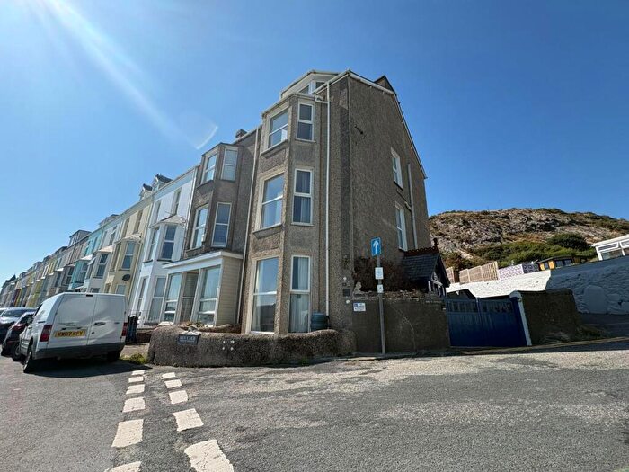 6 Bedroom End Of Terrace House For Sale In Marine Terrace, Criccieth, LL52