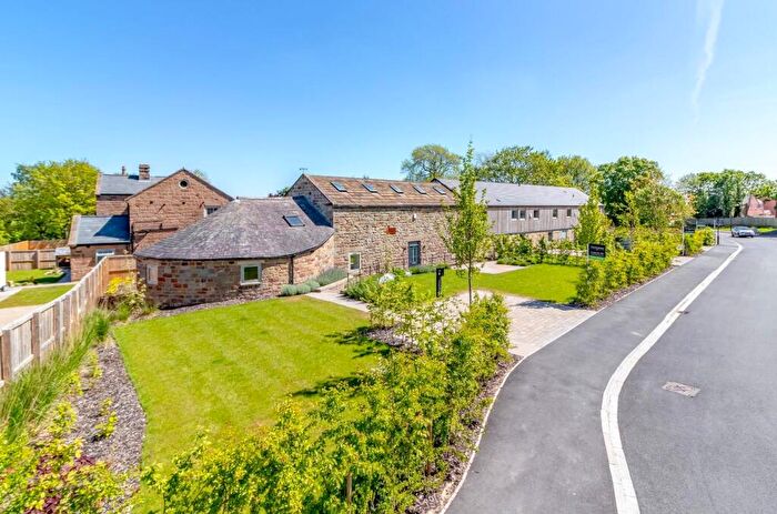 3 Bedroom Barn Conversion For Sale In Hawthorn Place, Harrogate, HG1