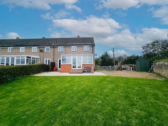 2 Bedroom End Of Terrace House For Sale In Hill Croft, Horsley, Newcastle Upon Tyne, NE15