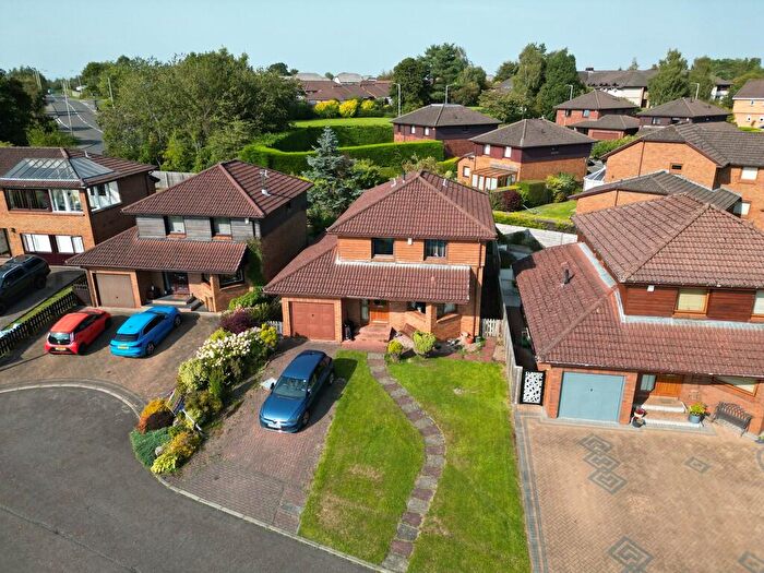 4 Bedroom Detached House For Sale In Selkirk Place, Perth, PH1