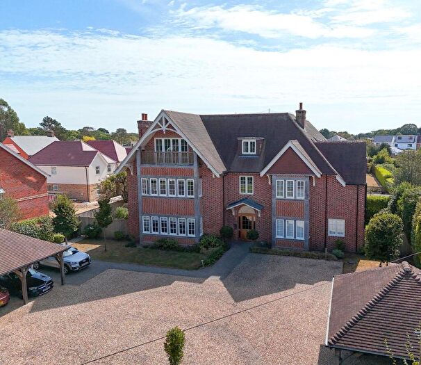 2 Bedroom Apartment For Sale In Ringwood Road, Walkford, BH23