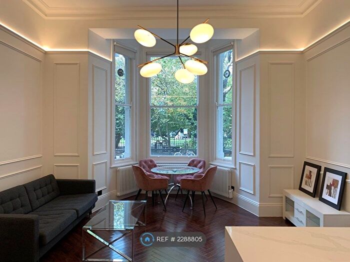 1 Bedroom Flat To Rent In Redcliffe Square, London, SW10