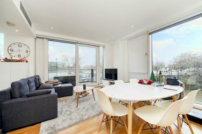 2 Bedroom Flat To Rent In Cubitt Building, Gatliff Road, Grosvenor Waterside, SW1W