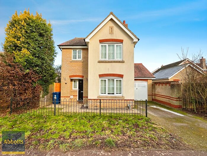 3 Bedroom Detached House To Rent In Crow Hill Lane, Cambridge, CB23
