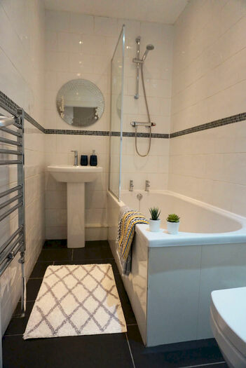 3 Bedroom Flat To Rent In Greystoke Avenue, NE2