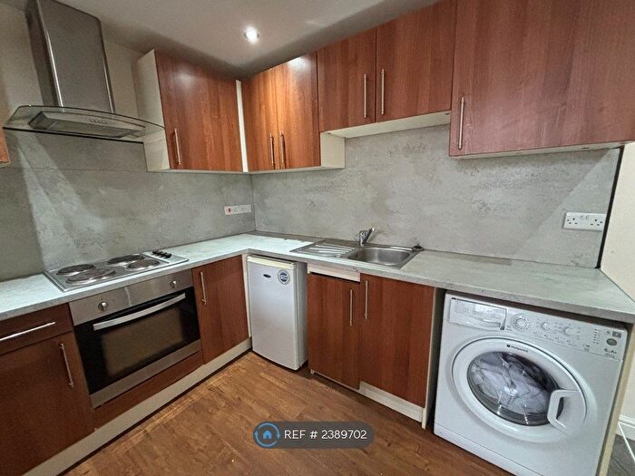 1 Bedroom Flat To Rent In Empire House, Doncaster, DN1