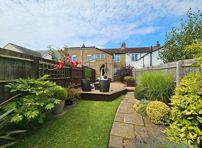 2 Bedroom Terraced House For Sale In Halse Road, Brackley, NN13