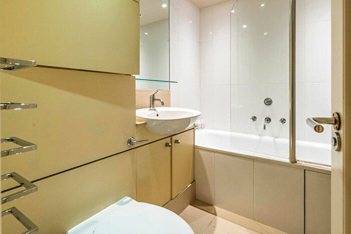 1 Bedroom Flat To Rent In Bailey House, Kings Road, Kings Chelsea, Chelsea, SW10