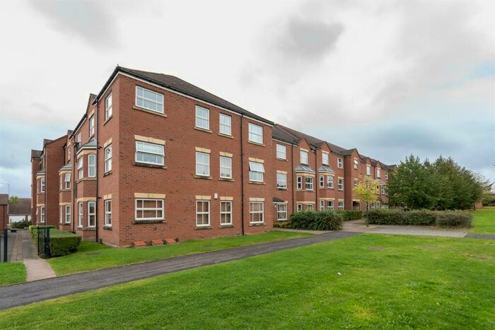 2 Bedroom Apartment To Rent In Wharf Lane, Solihull, B91