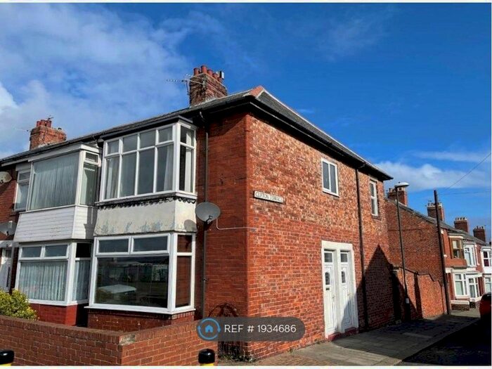 2 Bedroom Flat To Rent In Clifton Terrace, South Shields, NE33