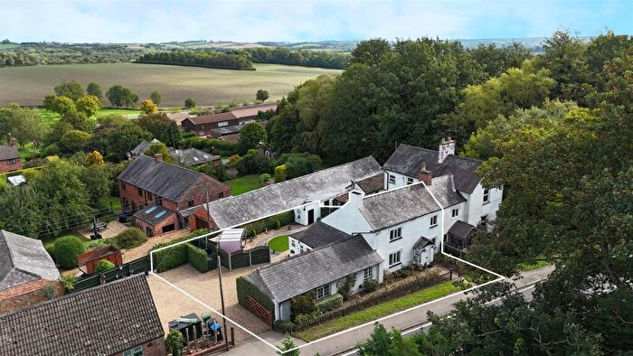 3 Bedroom Cottage For Sale In Windwhistle, Tugby, Leicestershire, LE7