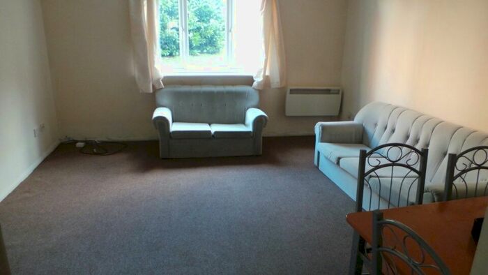 2 Bedroom Flat To Rent In Express Drive, Goodmays, IG3