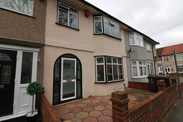 3 Bedroom Terraced House To Rent In Kenneth Road, Romford, Essex, RM6