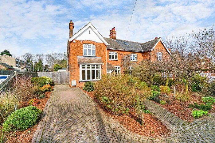 5 Bedroom Semi-Detached House To Rent In Green Street, Stevenage, Hertfordshire, SG1