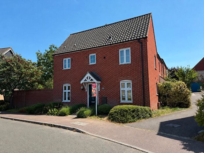 3 Bedroom House For Sale In Morley Drive, Ely, Cambridgeshire, CB6