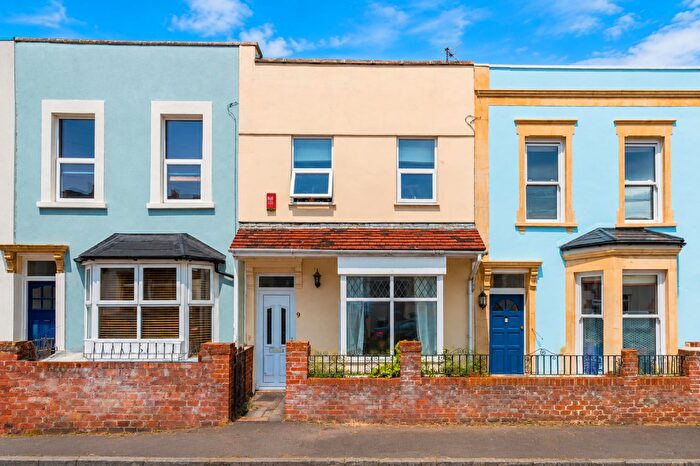 4 Bedroom Terraced House To Rent In Oak Road, Bristol, BS7