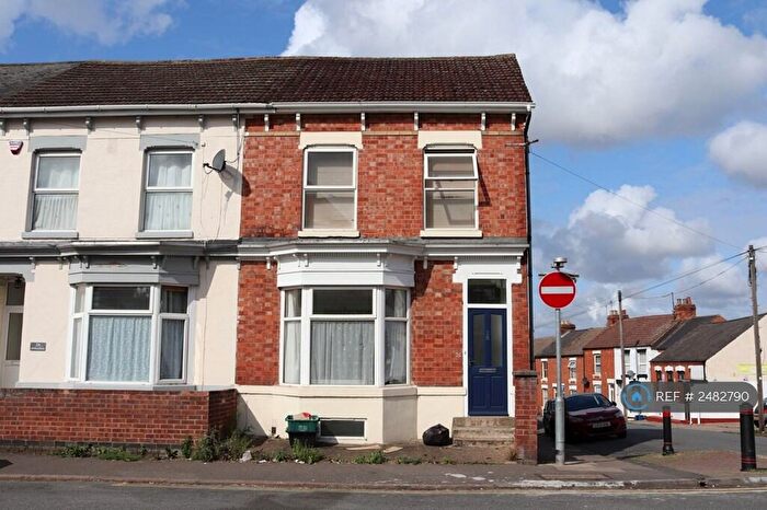 2 Bedroom Flat To Rent In Semilong Road, Northampton, NN2