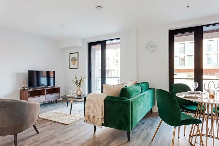 2 Bedroom Flat To Rent In Digbeth, B12