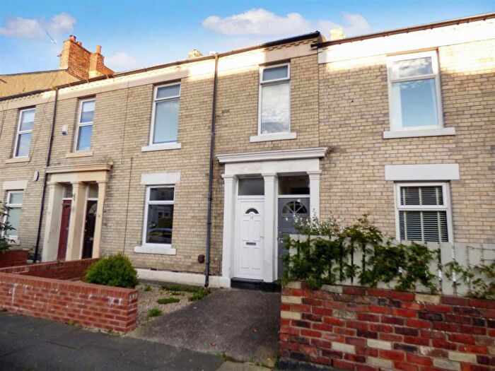 2 Bedroom Apartment To Rent In Rosedale Terrace, North Shields, NE30