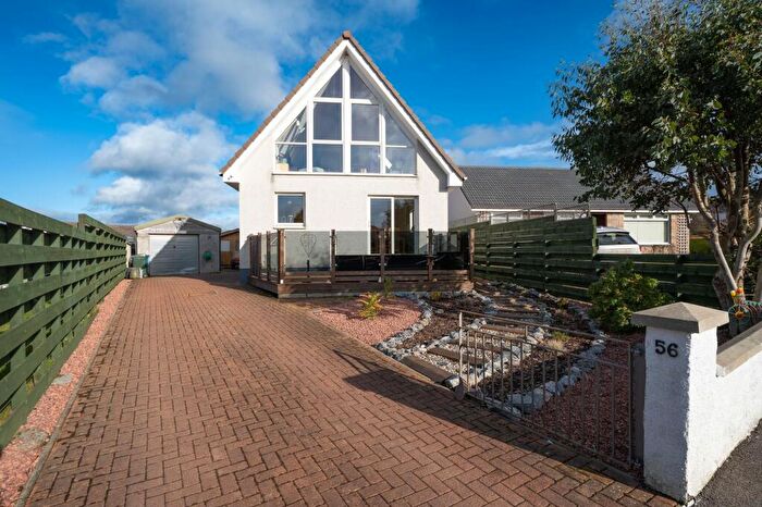 4 Bedroom Detached House For Sale In Braeside Park, Balloch, IV2