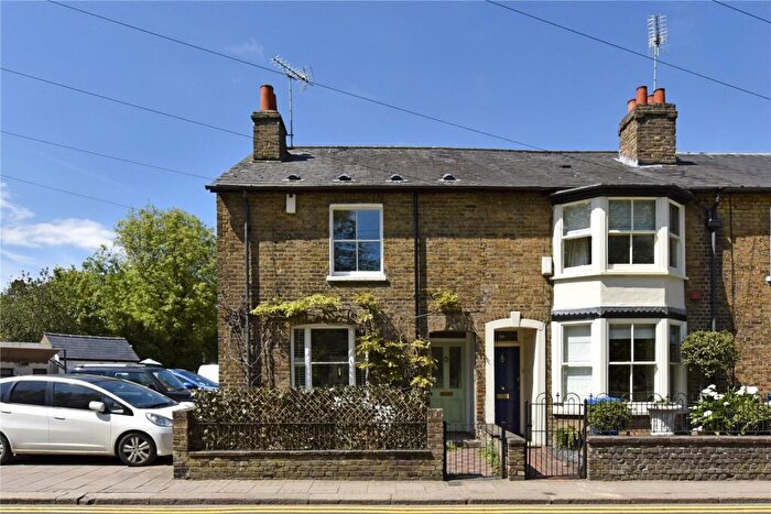 3 Bedroom End Of Terrace House For Sale In Kings Road, Windsor, Berkshire, SL4
