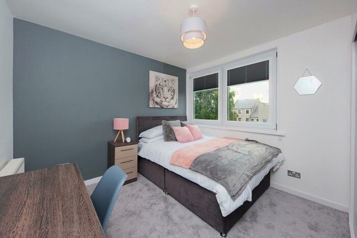 3 Bedroom Flat To Rent In Constitution Street, City Centre, Aberdeen, AB24