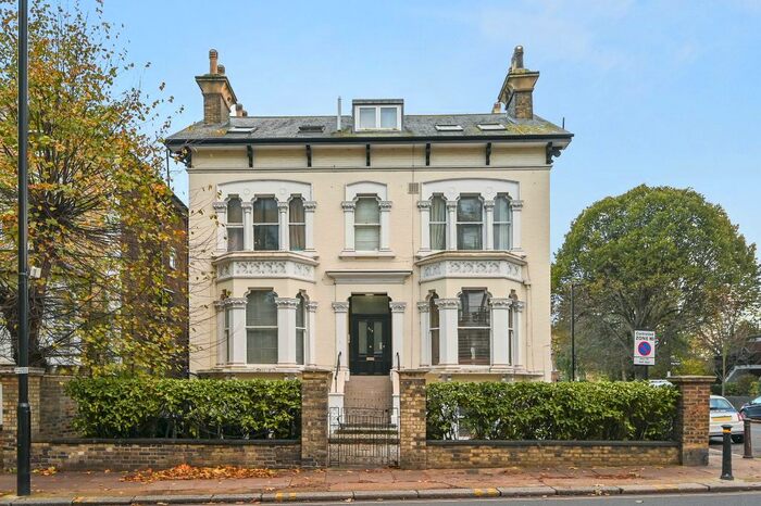 1 Bedroom Flat To Rent In Chiswick High Road, London, W4