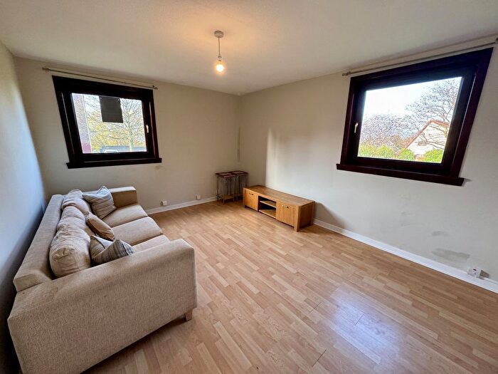 2 Bedroom Flat To Rent In Spey Drive, Dundee, DD2