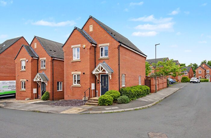 3 Bedroom Detached House For Sale In Rugby Drive, Chesterfield, S41