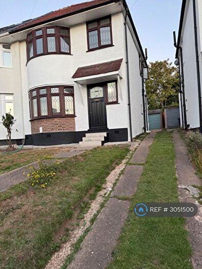 3 Bedroom Semi-Detached House To Rent In Oakdene Avenue, Chislehurst, BR7