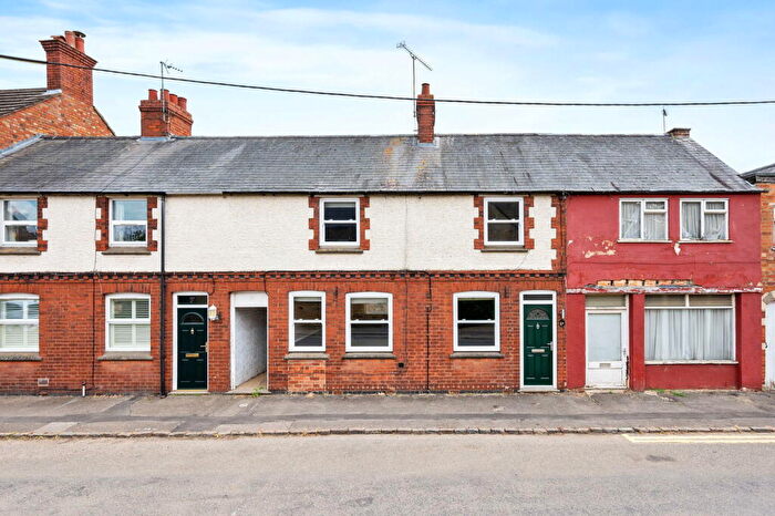 3 Bedroom Terraced House For Sale In Addington Road, Woodford, NN14
