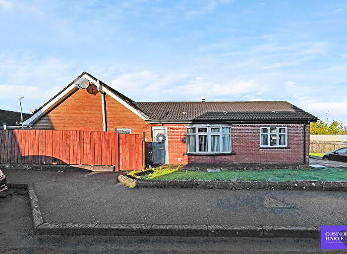 3 Bedroom Semi-detached Bungalows For Sale In Derryvale Park, Coalisland, BT71