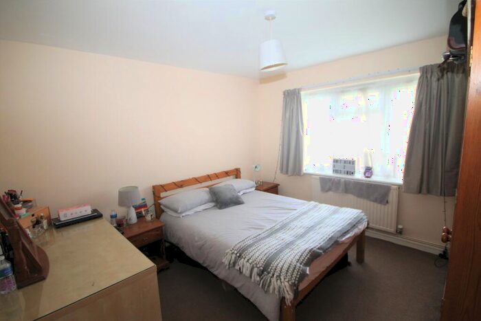 3 Bedroom Apartment To Rent In Beaconsfield Road, Canterbury, CT2