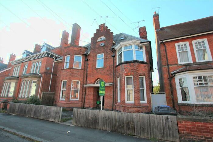 2 Bedroom Duplex To Rent In Clarendon Park Road, Leicester, LE2