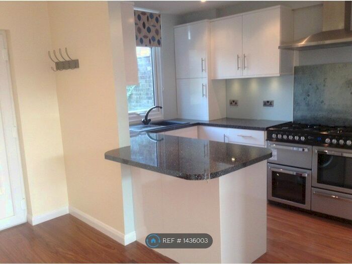 3 Bedroom Terraced House To Rent In Delawyk Crescent, London, SE24