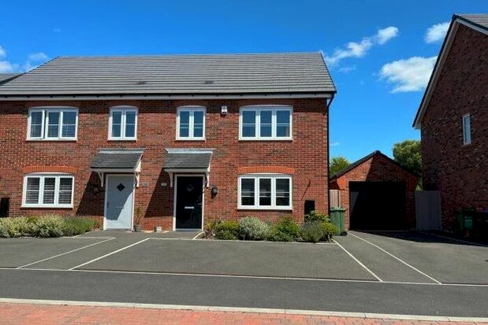 3 Bedroom Semi-Detached House To Rent In Didsbury Crescent, Northwich, CW9