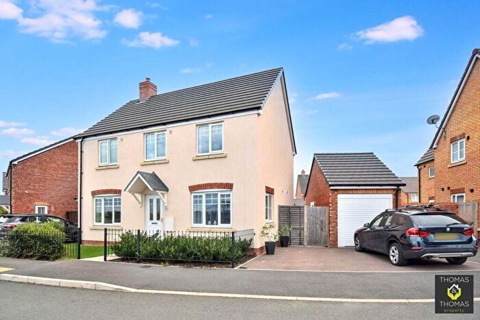 3 Bedroom Detached House For Sale In Clock Tower Road, Longford, GL2