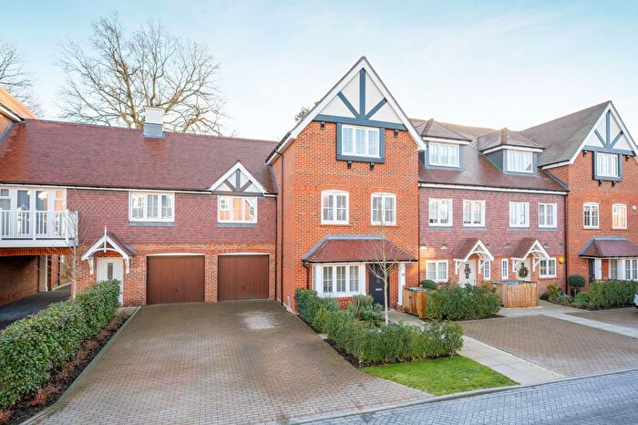 4 Bedroom Terraced House For Sale In Martin Avenue, Ascot, SL5