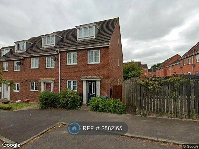 3 Bedroom End Of Terrace House To Rent In Ashover Road, Newcastle Upon Tyne, NE3